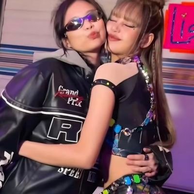 DeluluMkldzfnts's profile picture. "Where stars align and stories unfold, Get ready to step into a world of wonder" ✨💙