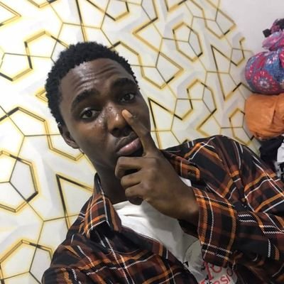EmmanuelIm97195's profile picture. Original and handsome💯😎