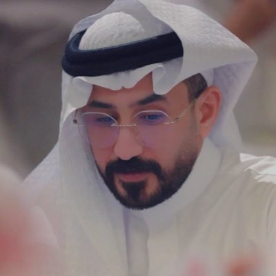 رَبِّ أَوْزِعْنِي أَنْ أَشْكُرَ نِعْمَتَكَ الَّتِي أَنْعَمْتَ عَلَيَّ وَعَلَى وَالِدَيَّ وَأَنْ أَعْمَلَ صَالِحاً تَرْضَاهُ وَأَصْلِحْ لِي فِي ذُرِّيَّتِي