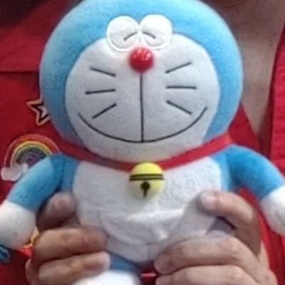 h325g523h's profile picture. TERUさんと柩さんとフルちゃんとHitsさんとSORAさん。GLAY / NIGHTMARE / 仙台貨物 / gremlins / DEZERT。
10日ほどGLAYのひとりでした。
動物(🐶🦜の多頭飼い)とドラえもんと漫画とウニとチーズと炭酸が大好きです。