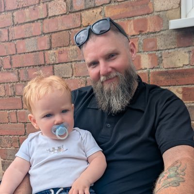 theonlyJBuss's profile picture. James Buss: if you don't use him, you lose him - Andrew Earnshaw