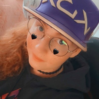 ✨Content Creator on Twitch
💻Writes a lot of code
🍵Drinks way too much tea
❤️Has the best boyfriend ever
🦊Spread love and care, not hate...
⁛*«‹ 🎂20 ›»*⁛