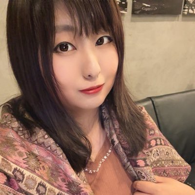 奈良県出身の埼玉県民。 海鮮、非日常、白バラ牛乳が大好きです。声優、役者、イベント企画、観客参加型演劇 劇団物語研究所主宰。160cm。ENFP元保護猫のあさがおと暮らす日々。声のお仕事・舞台、イマーシブ等の参加型イベント、MC出演依頼等はお気軽にcidersukatto@gmail.com