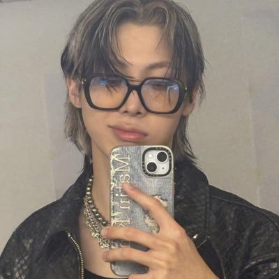 @kevhaos
