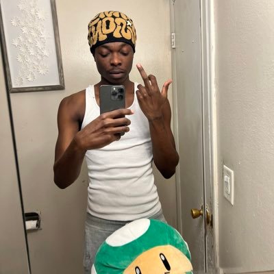 🇭🇹 Straight Content Creator 𝕄𝕠𝕕𝕖𝕝•𝔸𝕔𝕥𝕠𝕣• Snap ~ notlikeslayerr pvt @sheluvslayer