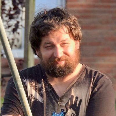 GollmitzerJ's profile picture. Lv. 35, Land-Ei aus der Uckermark, verpeilt aber glücklich ^^

Twitch Mod