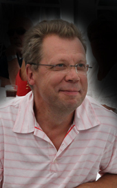 HnninenKari's profile picture. Eläkkeellä, toimittaja, ratsutallin omistaja. Kuuma linja hevosmiesten tietotoimistoon. Journalist @ Finnish Business Daily @KauppalehtiFi.