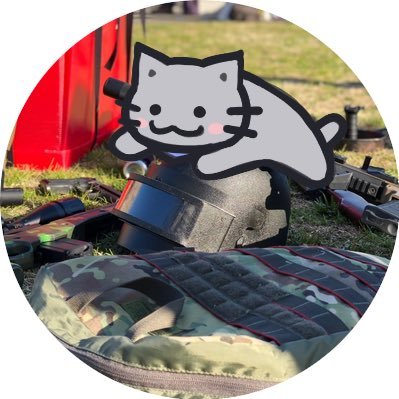 RΛZΞRをこよなく愛すただのゲーマー兼DJ 楽しいことはなんでも好き Blade燃えた人です Razerの事なら何でも答えます 聞きにくいことなどあればDMへ フォローは気まぐれ お気軽にどうぞ