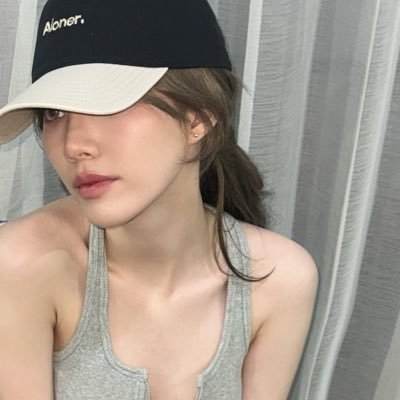 Nenephii's profile picture. fan account | ชอบนะคะ ออมเมี้ยวของ PPY 🐈🦮💜🤍 #LingOrm #หลิงออม