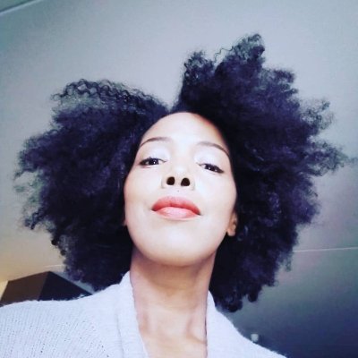 NathanyaWoman's profile picture. Woman write her story 🧬