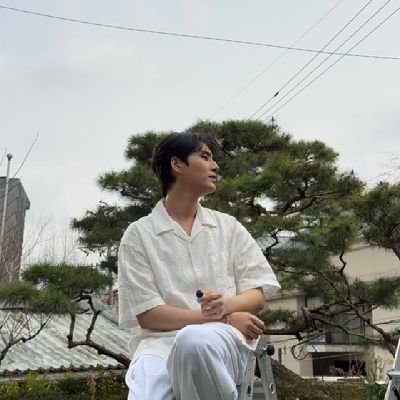 ( RP • 1993 ) ┊Kang Younghyun (Young K). Bassist, main vocal, and rapper of DAY6