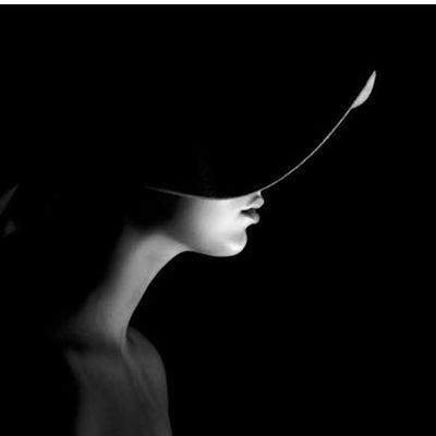 esma_tss's profile picture. 💫