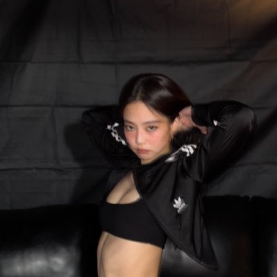 Tina58882559's profile picture. 