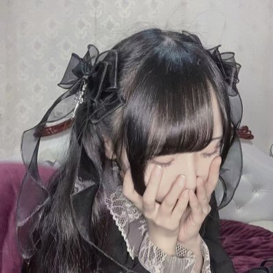 ikashironeko's profile picture. 23/広島/ ENTPおにラブ大好き💜💛みつき強火きょーた沼の箱推し。日本語は母語ではありませんので間違ったらすみません🙇無言でいいね、フォロー失礼します。呼びタメ大歓迎✨よろしくお願いしますね💜💛【平成おにラバ176 】𝑩𝑰𝑮𝑳𝑶𝑽𝑬 リンクは妄想投稿するpixivです。