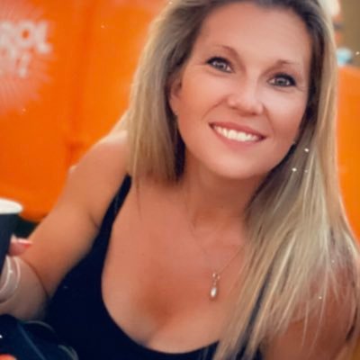 Back up Acc! Mum, Property Management, Crypto Trader, Admin @solplayden 🦁 🇬🇧 🫶🏼 💕 #crypto #solana #memecoin #web3 #gaming