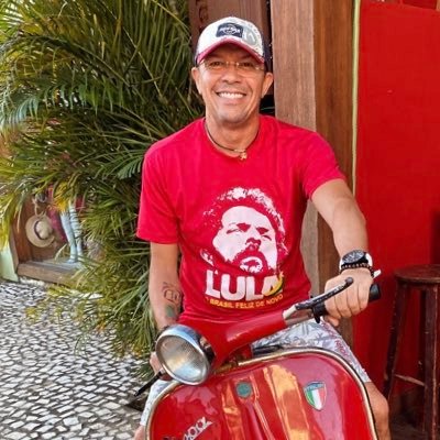 Antifascista, esquerdista, abcdista, ciclista e roqueiro! “Sonho com o dia em que o sol de Deus vai espalhar justiça pelo mundo”. #NÃO discuto com bolsominion#