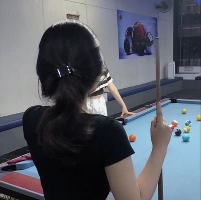 clxouv's profile picture. cari siapa?