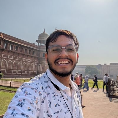 thehungrybird_'s profile picture. building applications that scale effortlessly 🚀