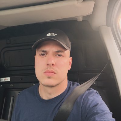 DaleG1995's profile picture. Diz