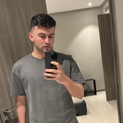 lopezfl107's profile picture. SXU