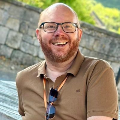I'm a Christian. I'm a Redhead. I'm a Husband / Uncle / Brother / Son / Friend. Part of @cordeoUK and @ufmworldwide