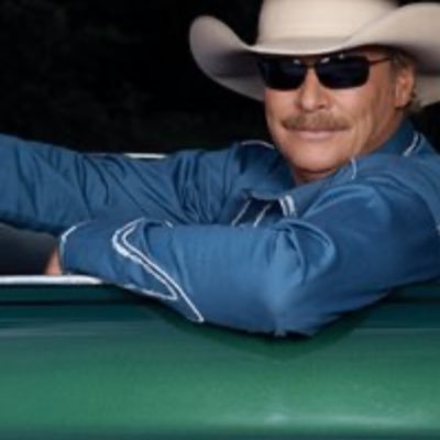 Alan has sold nearly 60 million albums worldwide. he’s an 18x ACM, 16x CMA and a 2x Grammy-wining artist