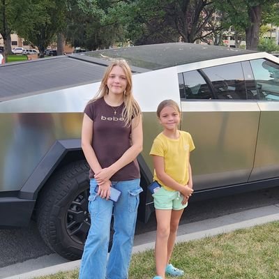 TMinpin's profile picture. 