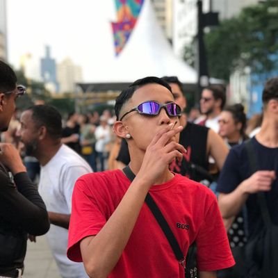 O tempo às vezes é alheio à nossa vontade, mas só o que é bom dura tempo o bastante pra se tornar inesquecível 🌻