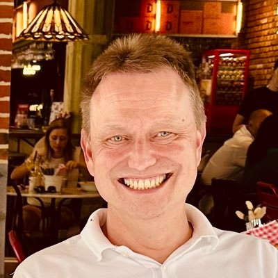 Zaakvoerder Bartalistic Consulting | Secretaris N-VA Bonheiden-Rijmenam | Ex-lid BCSD | Ex-fractievoorzitter gemeenteraad N-VA Meerhout