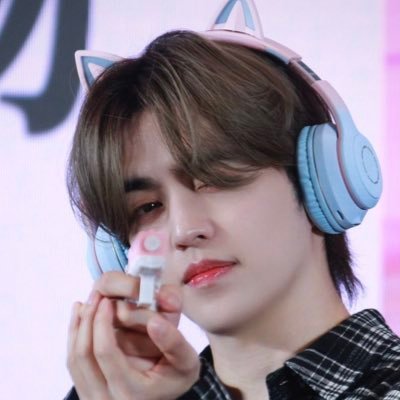 ˚ ༘ ೀ⋆。˚ a couprang but most of all, a CARAT. simply wanting to be a CARAT that #SEVENTEEN will be proud of ˚ ༘ ೀ⋆。˚