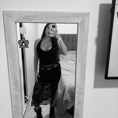 ♑