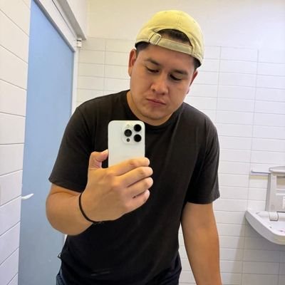 Elkeevxdxd's profile picture. 