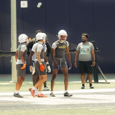 6’3 170 | C/O 27 | DB Creekside HS | 770-368-7678 | https://t.co/jIyqTl2LT7