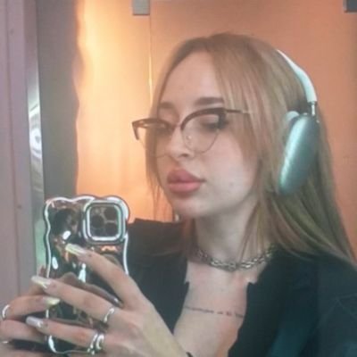 nilipek934's profile picture. Kanalıma abone olursanız çok sevinirim
https://t.co/5b4QXwK7Ls