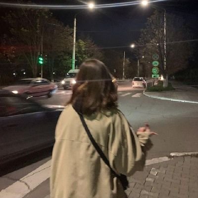 aysegul02_'s profile picture. 