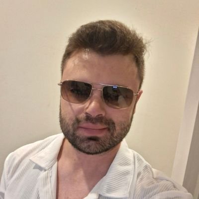 ugurrozerr39's profile picture. 