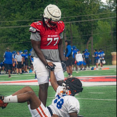 3⭐️ C/O 2027 ,6’6 ,315 🦍🤼♂️, #706-224-6523 Email tylerford947@gmail.com