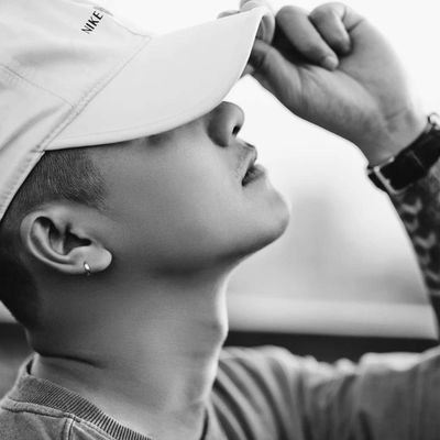 nothing11s's profile picture. Photographer https://t.co/CHUApKFjHg