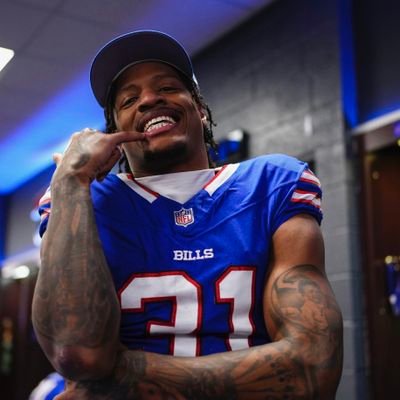 MineSam2495's profile picture. 𝐿𝐸𝑇'𝑆 𝐸𝐴𝑇 𝑆𝑃𝑂𝑅𝑇 𝑃𝐼𝐶𝐾 🤑🔥🏀⚽️