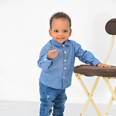 AmadouyayaB's profile picture. 