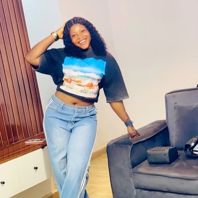 SimbiatAjibola2's profile picture. 