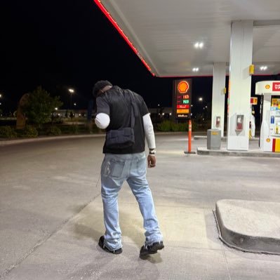 AbasiofonOffio1's profile picture. Me vs Me