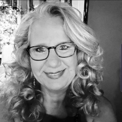 https://t.co/cjY1JXigBF
Now, with God's help, I shall become myself.
Happy wife, educator, writer, dog spoiler
Søren Kierkegaard