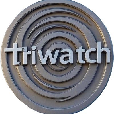 TriWatch 🎥 | Sport, style & satire. On court, on chute, on rit. Le corps en mouvement, l’esprit en freestyle. TikTok & YouTube sans échauffement. 🏃♂️🔥