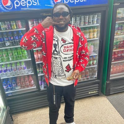 HIM NOT DEM 🦅 IM YO FAV PLUG YA FAVORITE RAPPER FAVORITE RAPPER 🤞🏾YA FAVORITE TRAPPER FAVORITE TRAPPER ⛽️ TREAT YASELF DONT CHEAT YASELF TS GOIN ON TWIN 🫶🏾