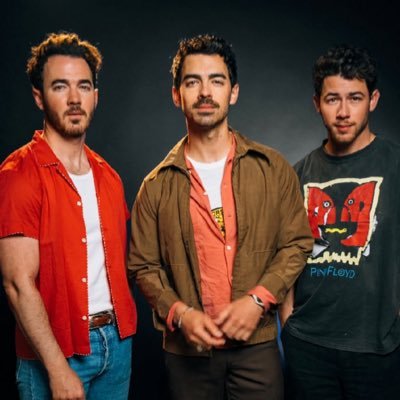 dncelee's profile picture. @codylinley