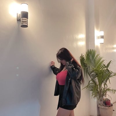 JannaLeigh24's profile picture. 