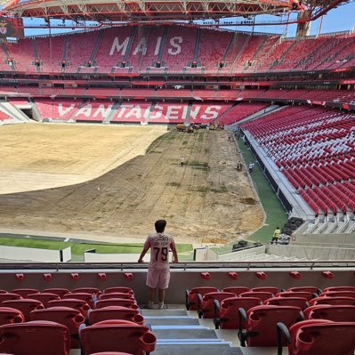 opack16's profile picture. 