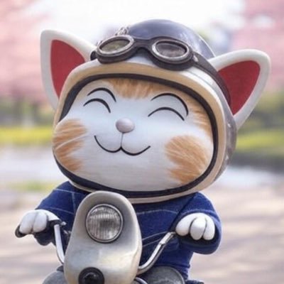 オレは京都生まれ♪、京都育ち♪、出掛ける時はだいたい大雨☔️。
今は中部地方で暮らすガンダムと猫を愛する50歳の社畜おじさん。
HondaのGROMに乗ってます。
投資も少しやってます。
元歴史研究者/研究テーマは「帆船時代の欧州海軍史」 。
#ガノタ
#GROM
#エキゾチックショートヘア
#京都サンガ
