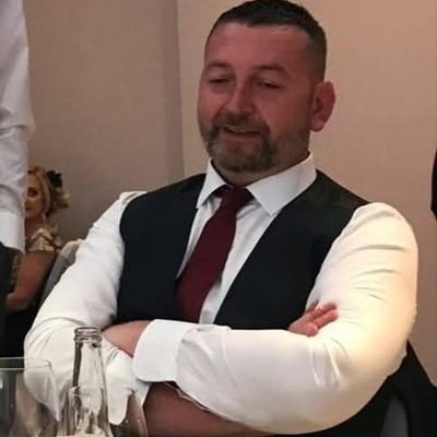 dh_davey's profile picture. 